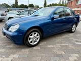 Mercedes-Benz C 200 KOMPRESSOR* TÜV* AHK* AUTOMATIK - gebrauchte Mercedes-Benz C 200 aus dem Jahr 2001