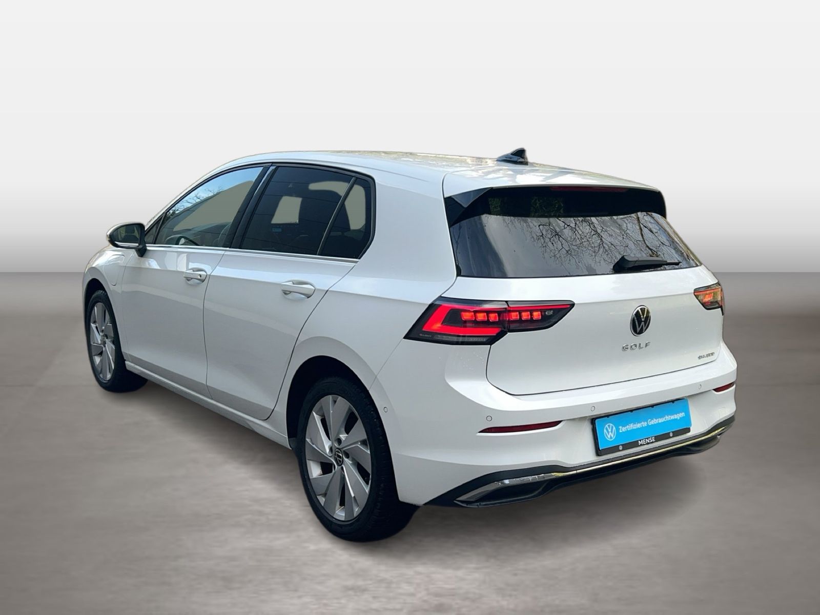 Volkswagen Golf VIII 1.5 TSI eHybrid DSG Style imagem 3