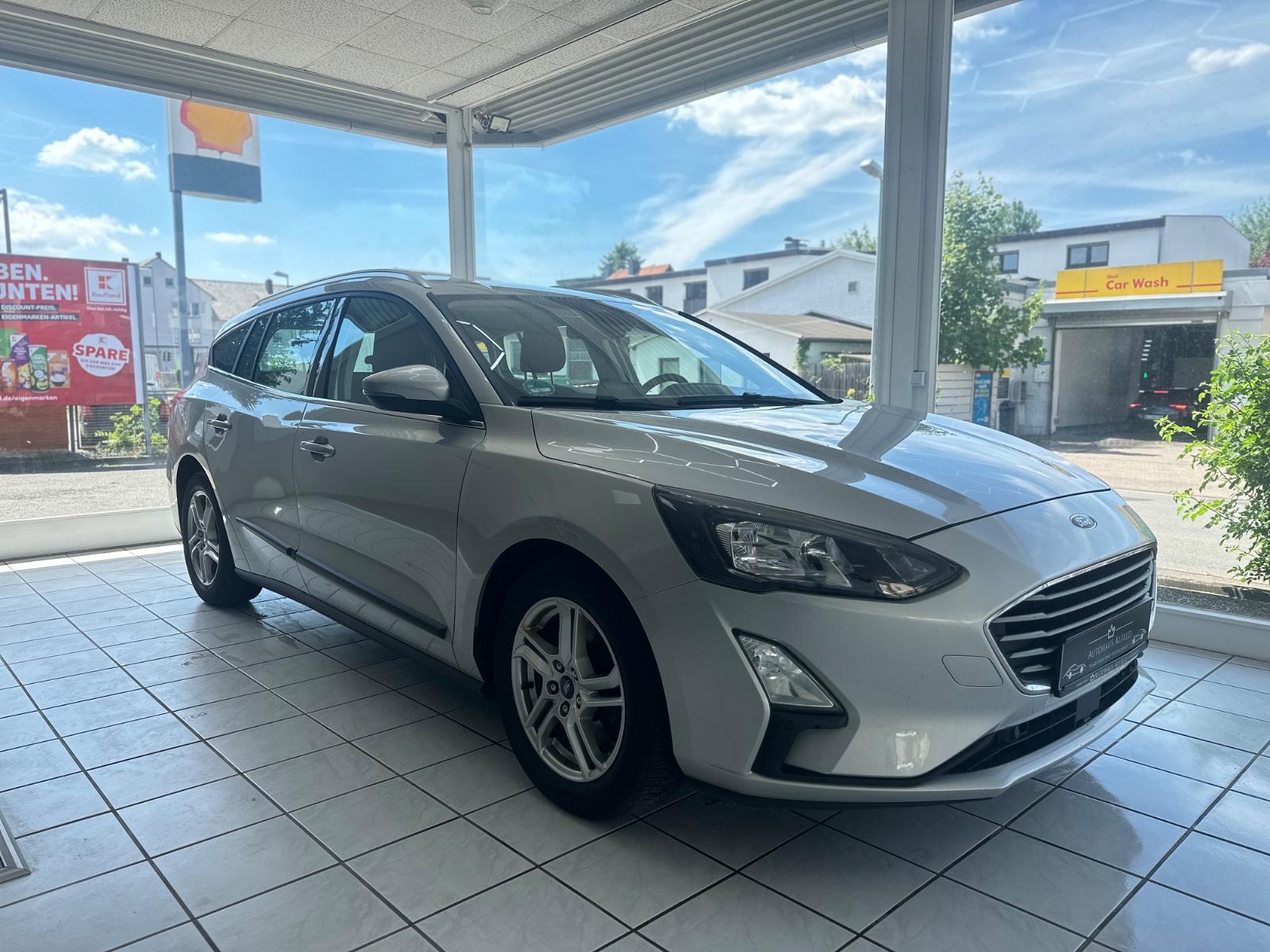 Ford Focus Turnier 1-Hand Scheckheft Tüv Neu LED