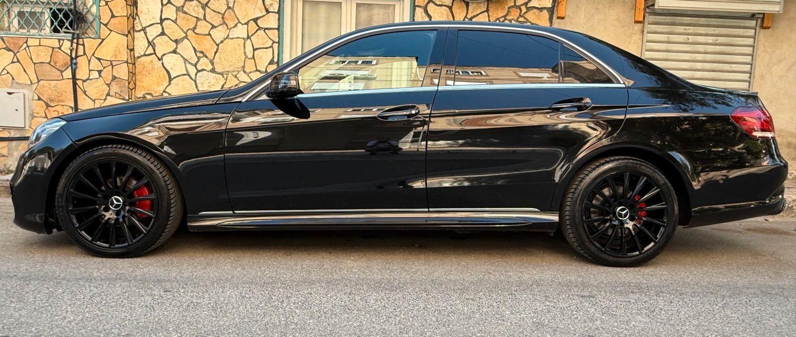 Mercedes-Benz E 220