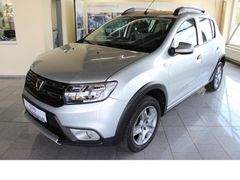 Fahrzeugabbildung Dacia Stepway Prestige,Automatic-Getriebe,Wie Neu