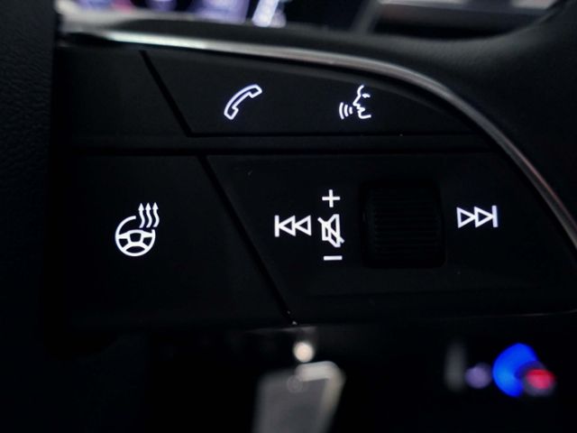 Fahrzeugabbildung Audi Q3 35 Advanced 2.0 TDI S-tronic | LED RFK AHK