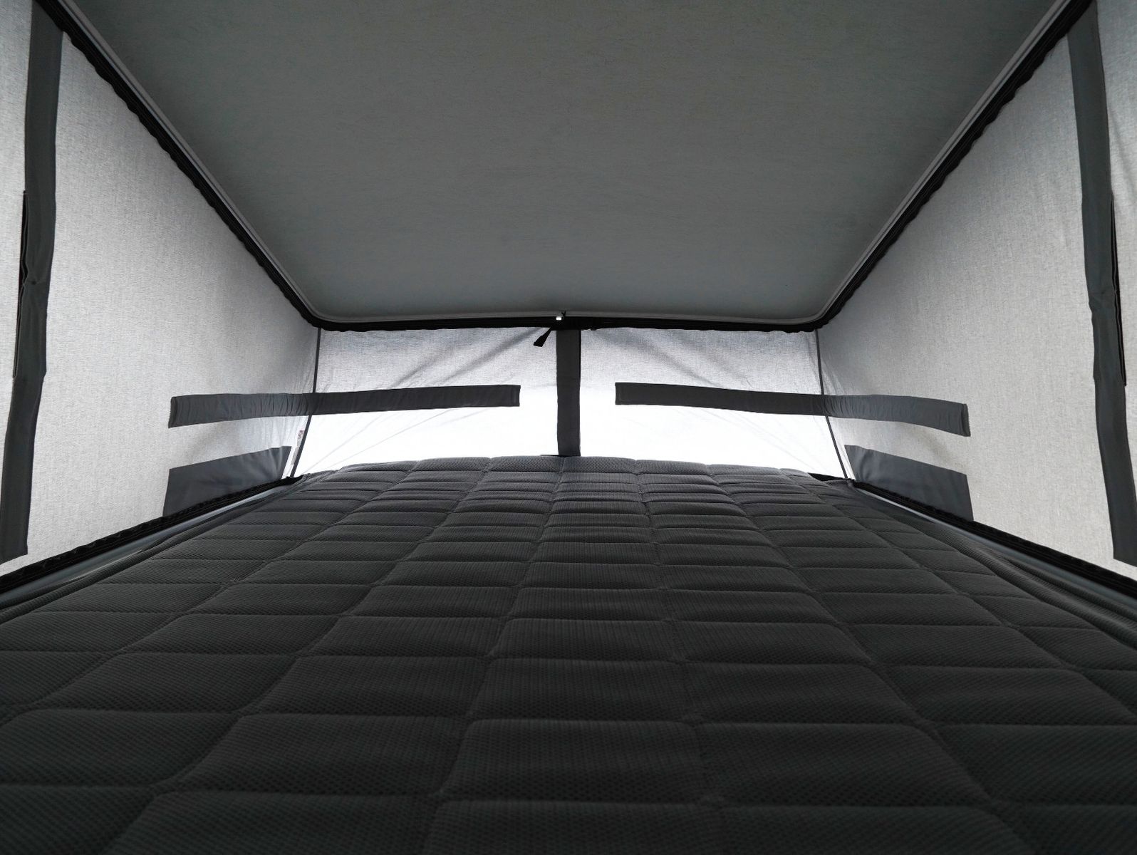 Fahrzeugabbildung Mercedes-Benz Vito Tourer 119 CDI Pro 4x4 lang PÖSSL VANSTAR