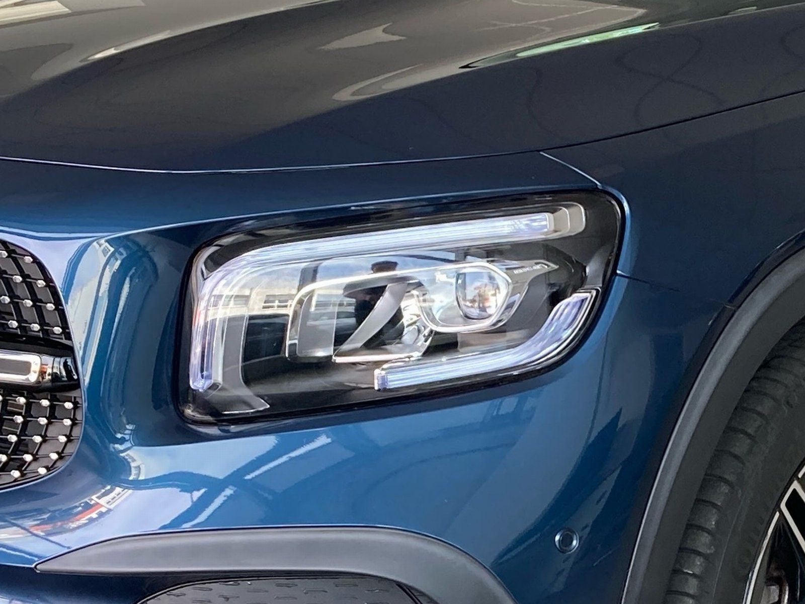 Fahrzeugabbildung Mercedes-Benz GLB 220 d 4M AMG*STDHZG*AHK*Distro*Burm*HUD*360*