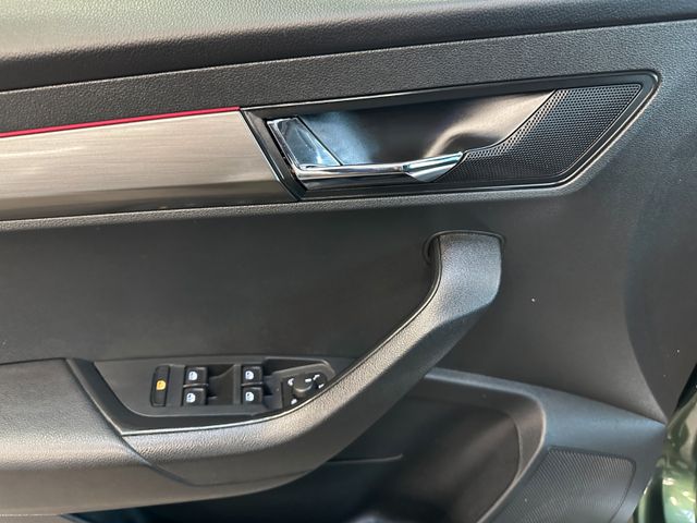 Skoda Karoq Ambition *1.Hand*AHK*PDC*NAVI*