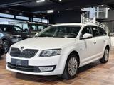 Skoda OCTAVIA COMBI TDI 4x4 AMBITION SHZ TEMPO 2Z-KLIM - Skoda in Bonn