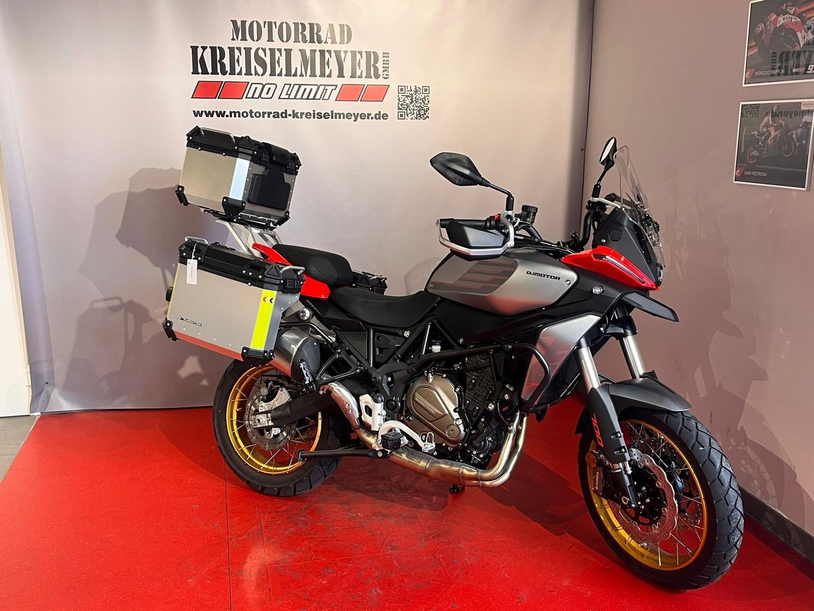 QJ Motor SRT 700 SX Mod.26 alle Farben sofort verfügbar!