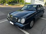 Mercedes-Benz E 240 | Top Zustand | Wenig ... - Mercedes-Benz E 240 in Stuttgart