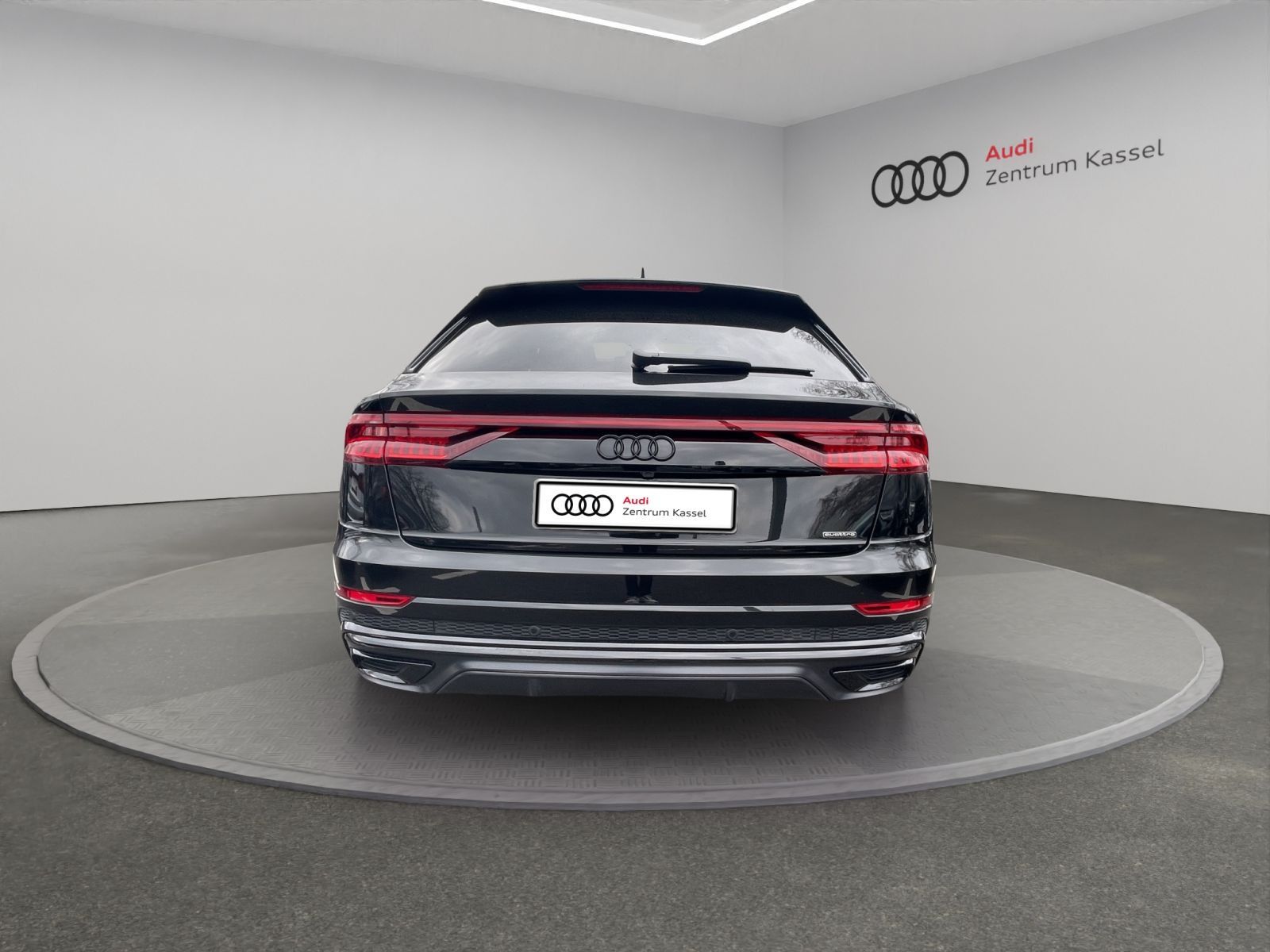 Audi Q8 50 TDI quattro Matrix B&O Pano HuD AHK 360° foto 5