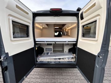 Westfalia Columbus 600 D 140PS Automatik LED Lithium Solar