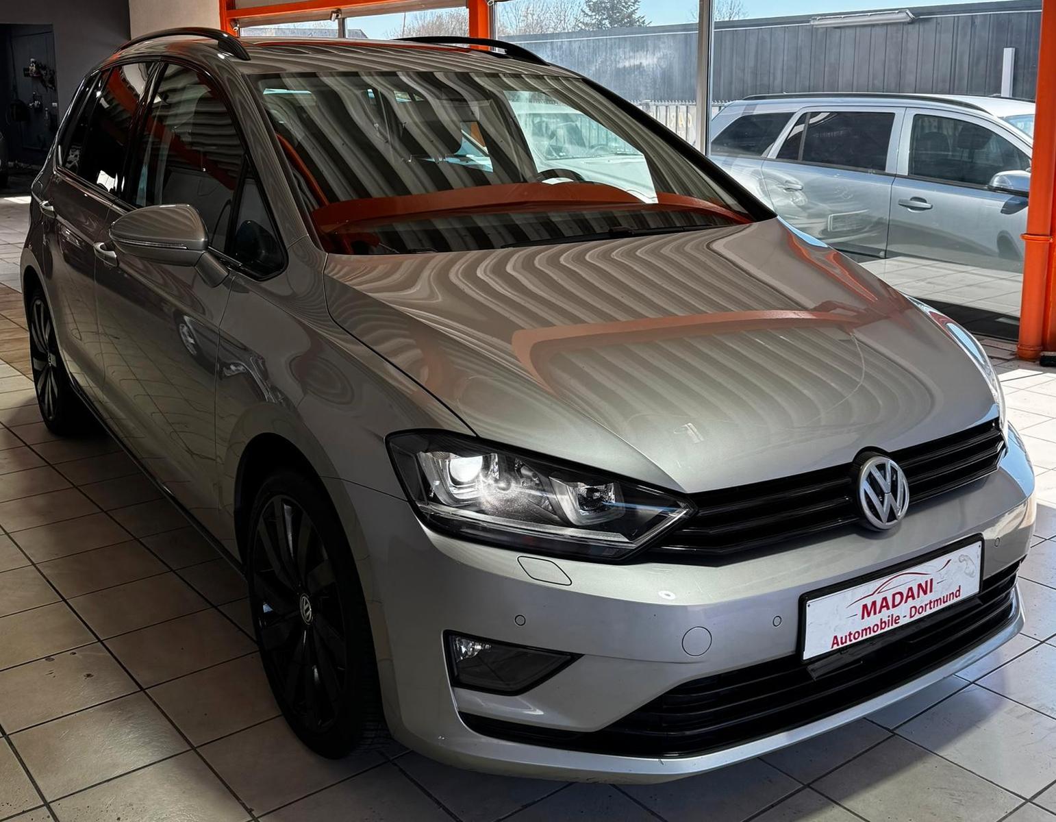 Volkswagen Golf Sportsvan VII Highline/START STOP/PANO/KMR