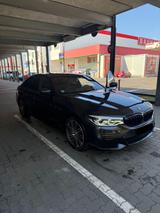 BMW 530i xDrive A - - BMW 530 Unfallwagen