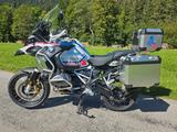 BMW R1250GS