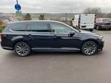 Volkswagen Passat Variant 2.0 TDI SCR 147kW DSG 4MOT + STHZ