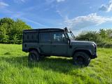 Land Rover Defender 110 Td5 Station Wagon SE SE - Land Rover Defender aus 2004