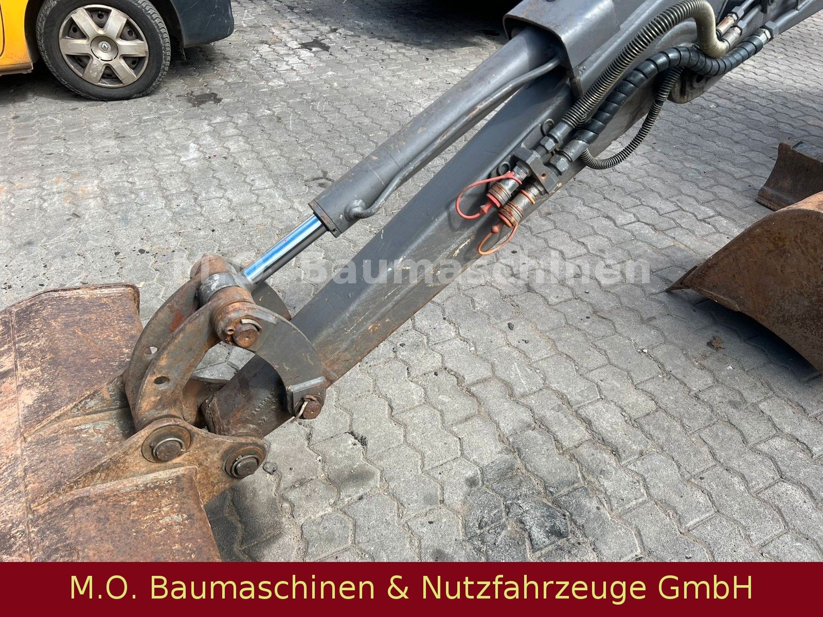 Fahrzeugabbildung Volvo EC 20 / Hammerline / 2 x Schaufel /