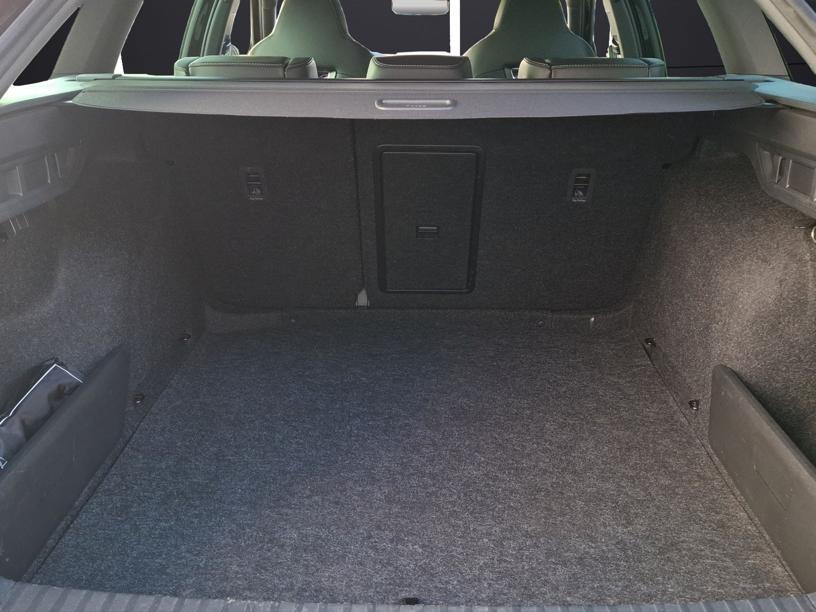 Fahrzeugabbildung SKODA Octavia Combi TDI Sportline DSG LED Navi HUD VC
