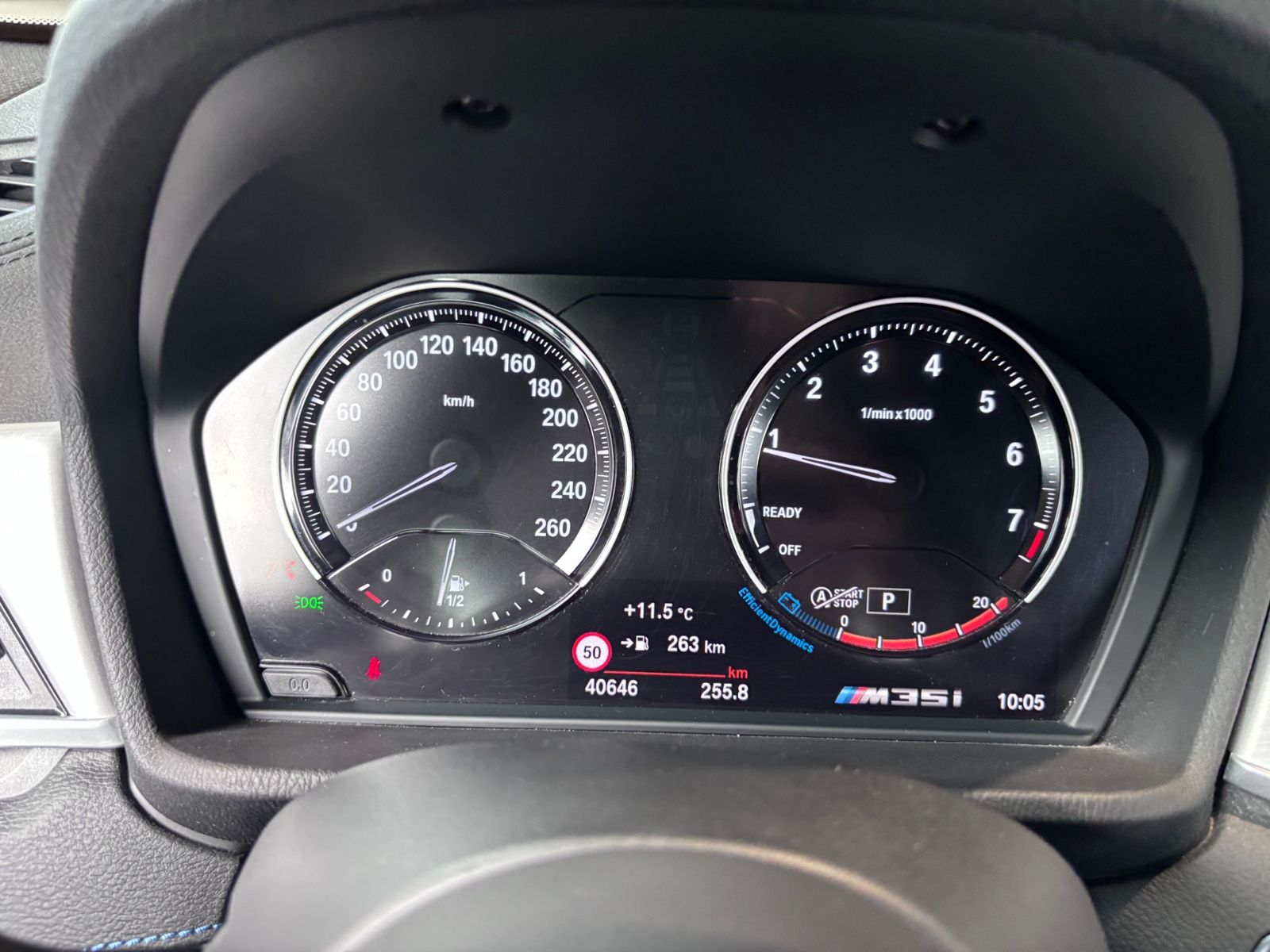Fahrzeugabbildung BMW X2 xDrive M35 i HUD RFK LED