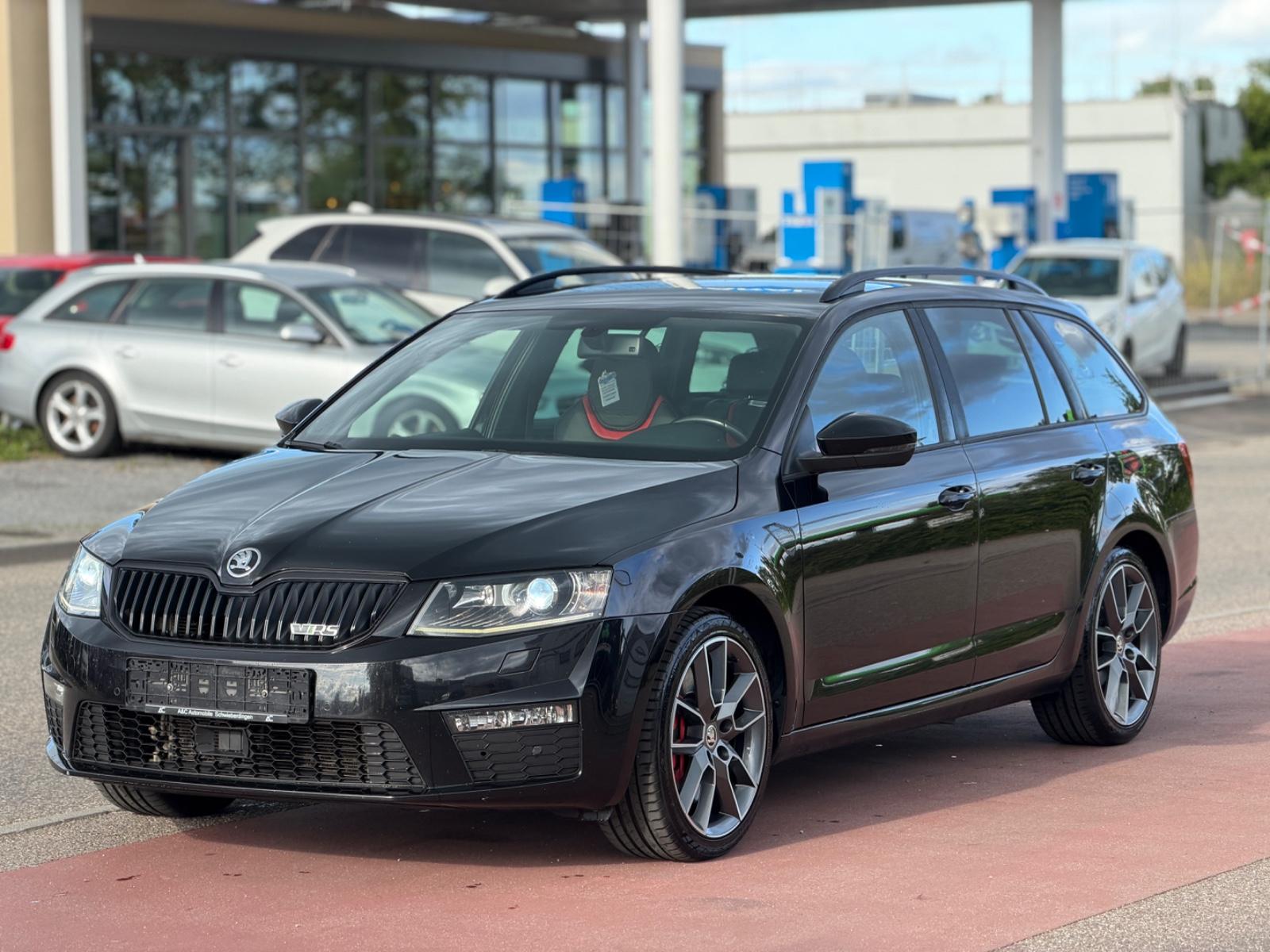 Skoda Octavia Combi RS AHK' MFL' PDC