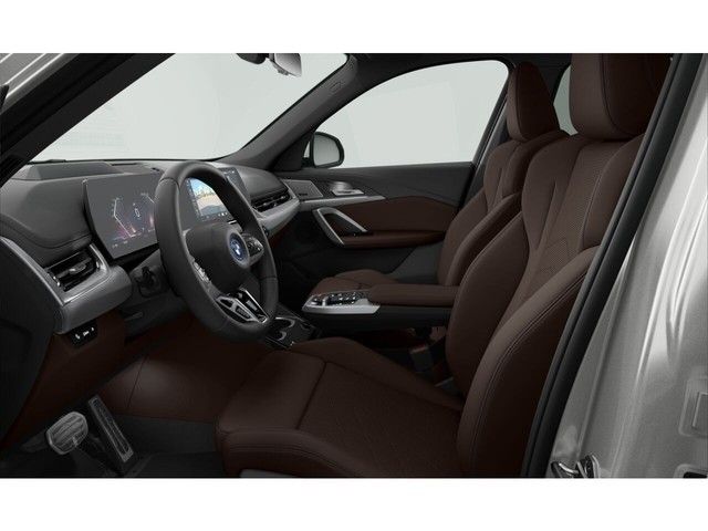BMW iX1 — fotografia 3