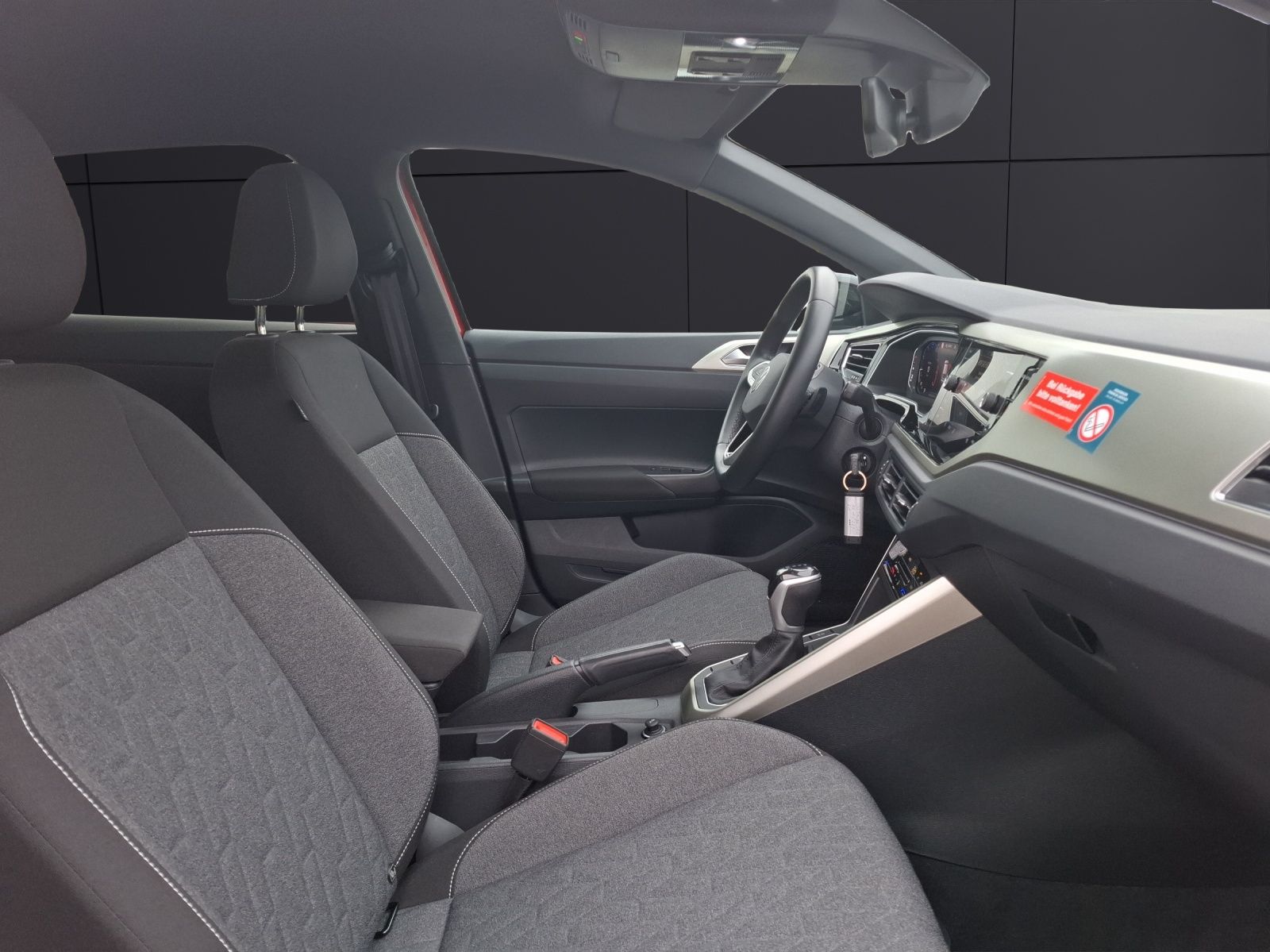 Fahrzeugabbildung Volkswagen Taigo Move DSG Matrix Navi ACC RFK SHZ AID