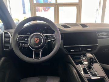 Porsche Cayenne - 12