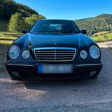 Mercedes-Benz Mercedes Benz E430 V8 Baujahr 2000 250000 km - Mercedes-Benz E 430 aus 2000
