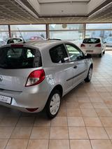 Renault Clio III YAHOO! Guter Zustand - Renault Clio: Ii