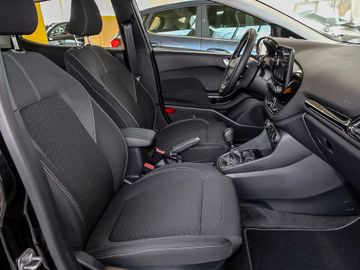 Ford Fiesta Titanium 1.0 EcoBoost M-Hybrid EU6d Titan