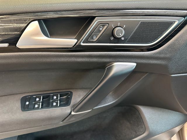 Volkswagen Golf Sportsvan VII Highline *LED*ACC*AHK*