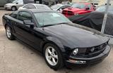 Ford Mustang Benzin/LPG - gebrauchte Ford Mustang aus dem Jahr 2008