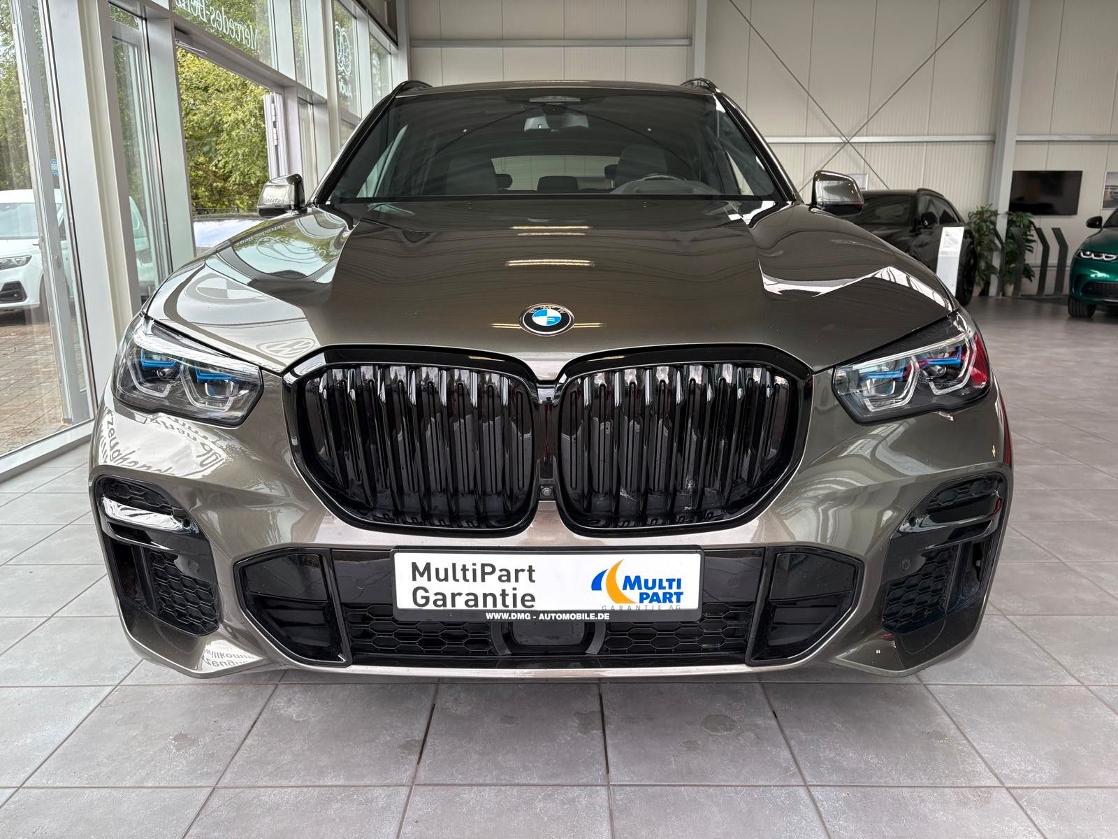 Fahrzeugabbildung BMW X5 xDrive 40 d M Sport