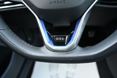 VW Golf VIII 1.4 GTE eHybrid Navi LED CarPlay  PDC