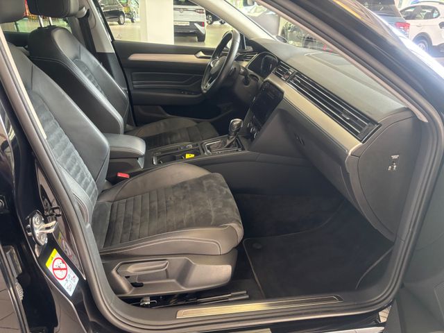Passat Variant 4Motion 2.0 TDI*Navi*APP*AHK*Pano