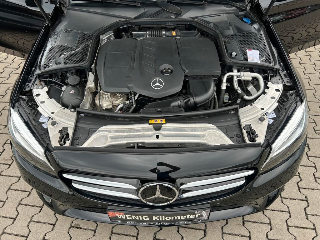 Car Image 28