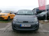 Fiat 500e Lim. MY23 42kwH by Bocelli 3+1 Lagerfahrzeu - Fiat 500e Gebrauchtwagen in Hamburg