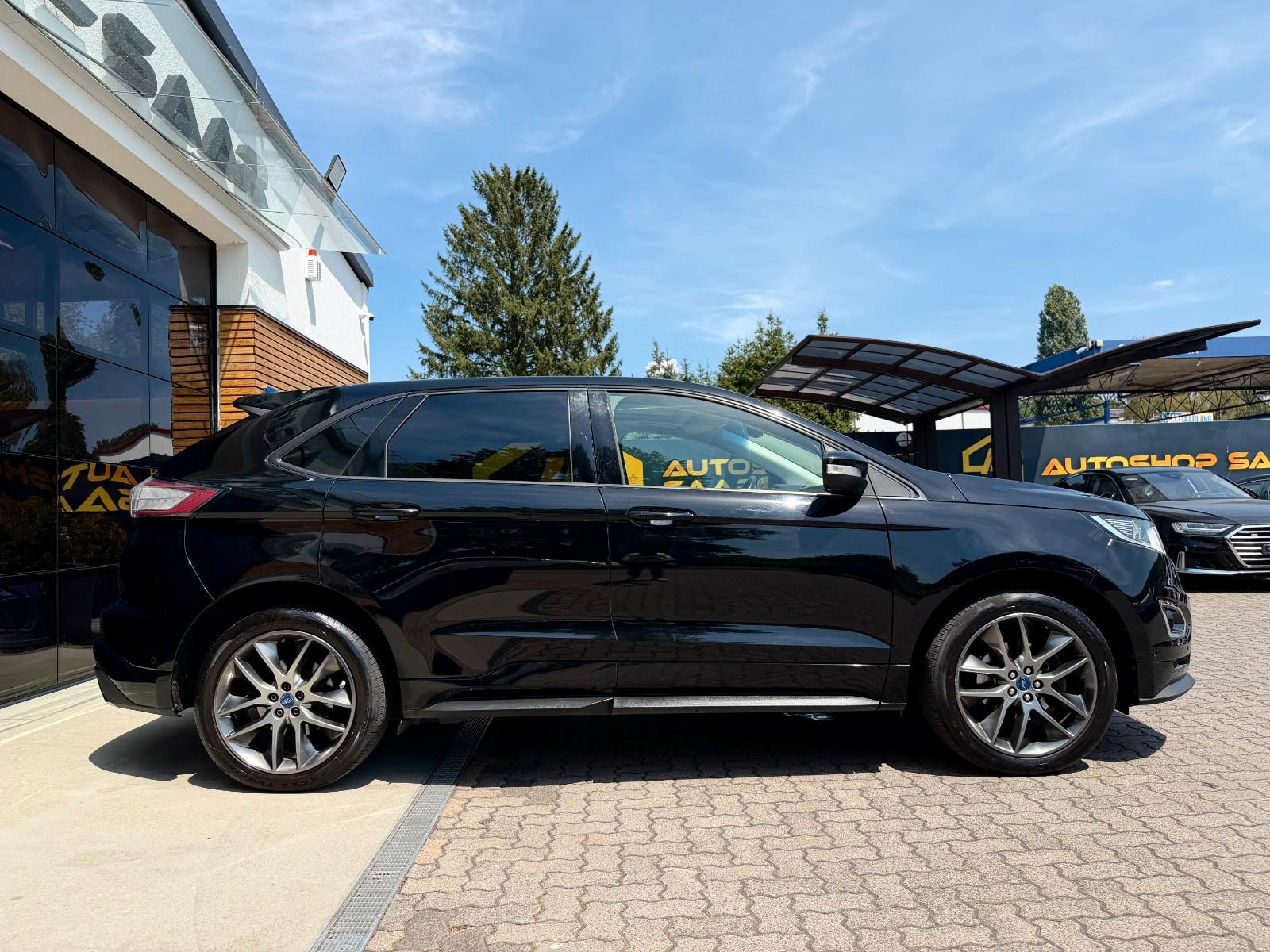 Ford Edge Sport 4x4 PANO/AUT/CAM/SHZ