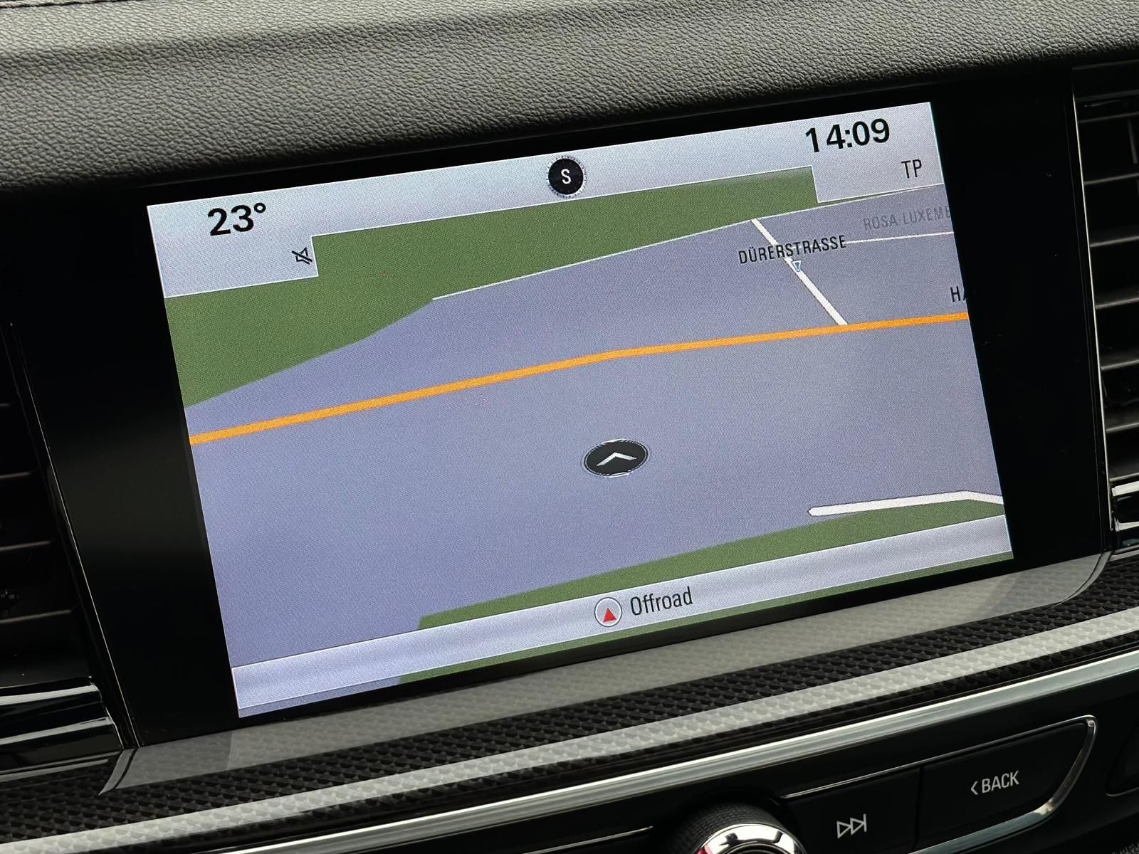 OPEL Insignia 2.0 TURBO GSI 4x4* LED#HUD#PANO#ACC#LH - Image 13