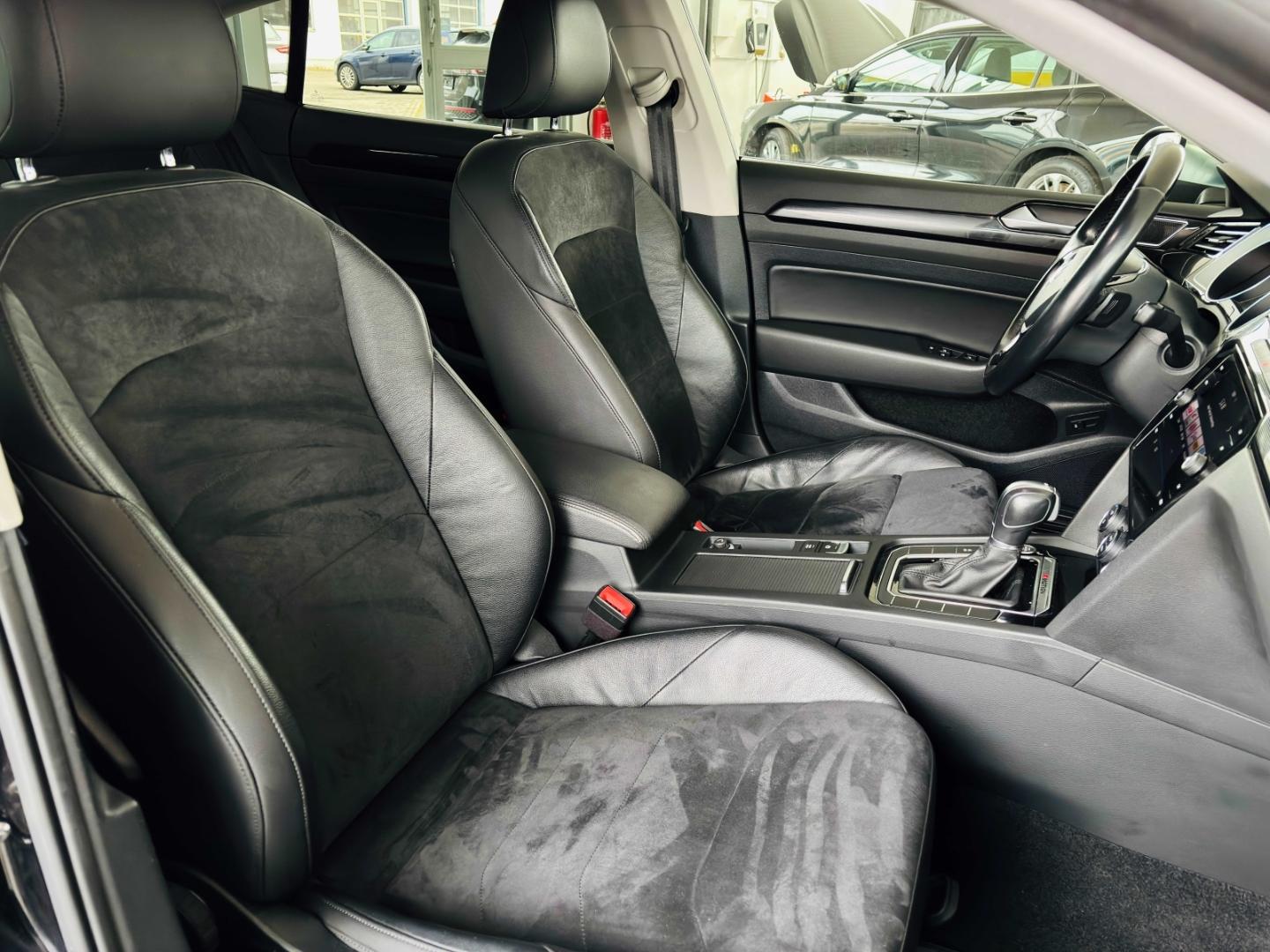 Volkswagen Arteon Elegance 4Motion 2.0 TDI DSG ACC NAVI LED
