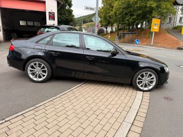Audi A4 - 4