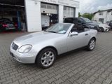 Mercedes-Benz SLK 230 sehr guter Zustand Automatik, Klima, Nav - Mercedes-Benz SLK 230: Cabrio