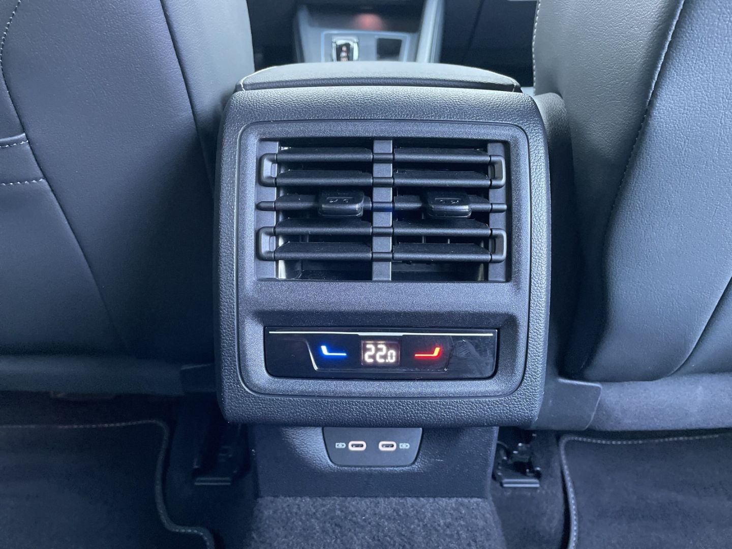 Golf VIII 1.5 eTSI DSG Goal AHK/Kamera/LED Plus/