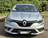Renault Megane TCe 140 EDC GPF Limited Deluxe - Renault Megane in Wuppertal