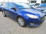Ford Focus Turnier Business - Ford Focus mit Anhängerkupplung