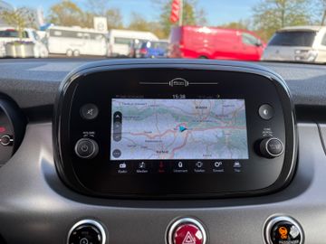 Fahrzeugabbildung Fiat 500X Sport 4x2 RFK SHZ Navi DAB+ Temp uvm.