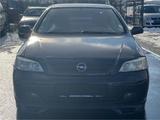 Opel Astra G Coupe 1.8 Benzin - Opel Astra aus 2000: 1.8
