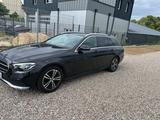 Mercedes-Benz E 200 d T Autom. - Mercedes-Benz E 200: Taxi