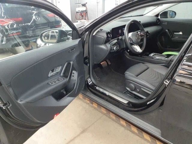 Fahrzeugabbildung Mercedes-Benz A 250 e R-Kamera+LED+TOTW+SHZ+DAB