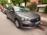 Fiat Tipo 1.4 16V LED Abblendlicht, Reifen Neu - Fiat Tipo Gebrauchtwagen in Hamburg