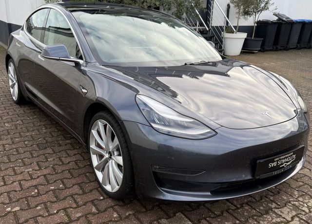 Tesla Model 3 Performance* FSD* Mwst ausweisb.* Matrix